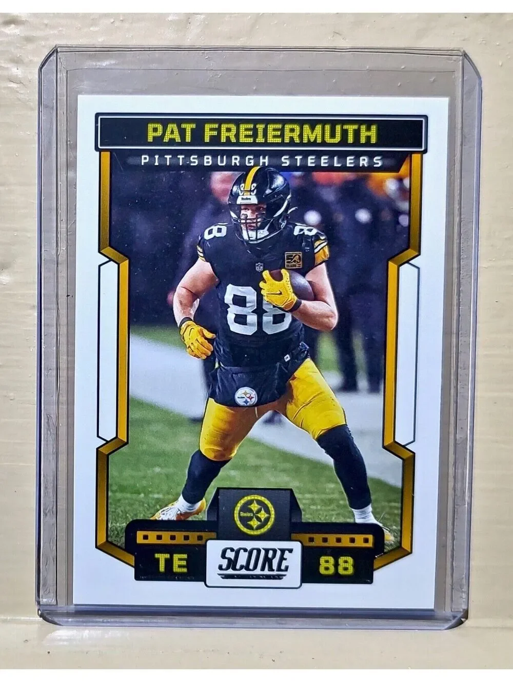 Pat Freiermuth 2023 Panini NFL #220 Score Football Card Pittsburgh Steelers